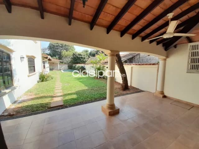 Villa Morra, prox. Las almenas: Impecable residencia, 3 dormit + escritorio, jardín, foto 3