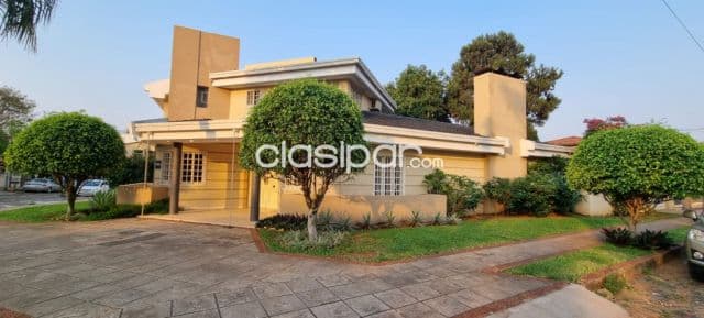 B° nazareth, prox. Med. Del chaco: 3 dormit, lujo, confort, 852 m2, amplio quincho, jardín — foto 1