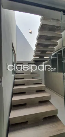 Lambare, prox. Yacht club: 127m2, 3 dormit, galería, parrilla, jardín, garajes, foto 4