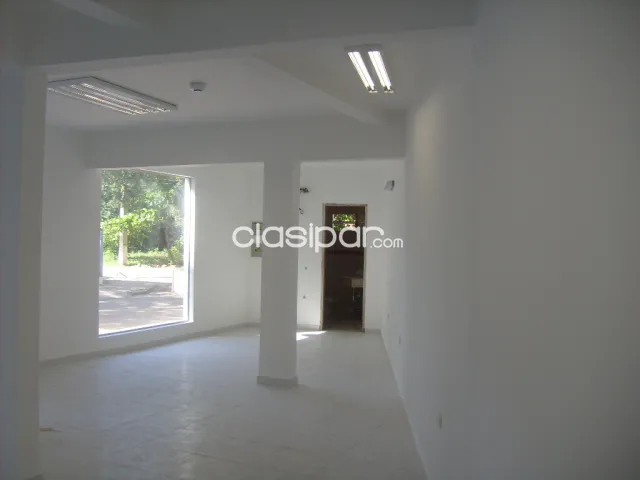 pequeño edificio para oficinas, Aviadores y Molas López — foto 5