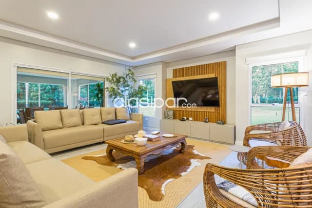 Lujosa y Amplia Residencia Amoblada en San Bernardino, foto 3
