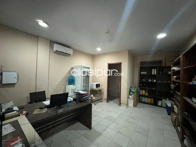 Luque: S/ elizardo aquino, residentas: 600 m2 ideal p/ negocio comercial + oficina + estac — foto 3