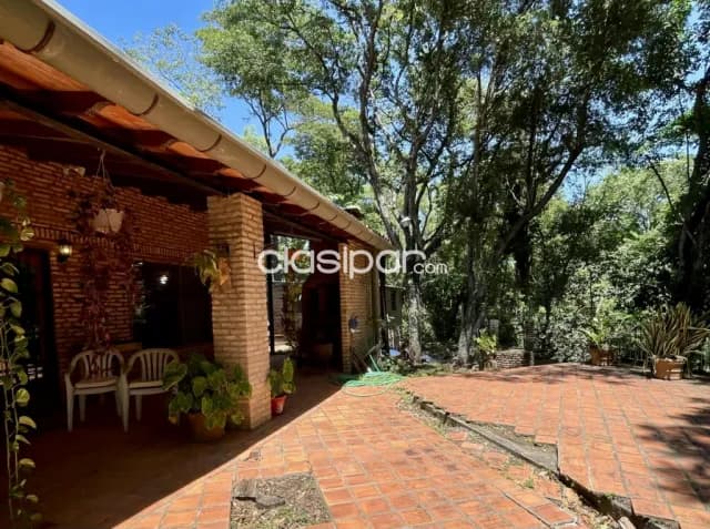 Casa Quinta en Areguá- 2.800 m2 — foto 4