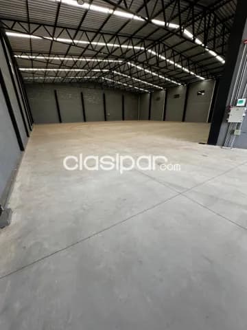Deposito en YPANE de 1.200 m2, foto 3