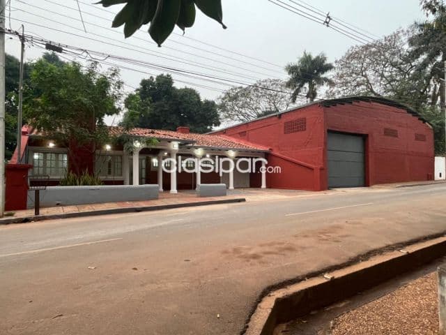 Deposito mas oficinas en Luque, Luque Zona Conmebol — foto 1