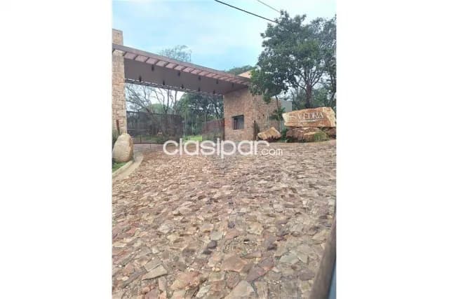 Terreno - Venta - Paraguay Cordillera San Bernardino HERMOSA PROPIEDAD CON VISTA AL LAGO E — foto 5