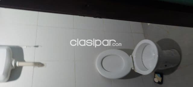 Alquiló una pieza con baño privado zona tres boca