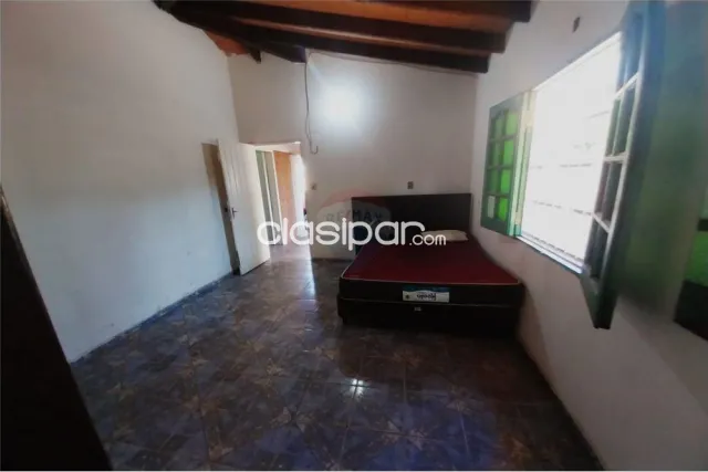 Casa en capiata, barrio loma barrero — foto 5