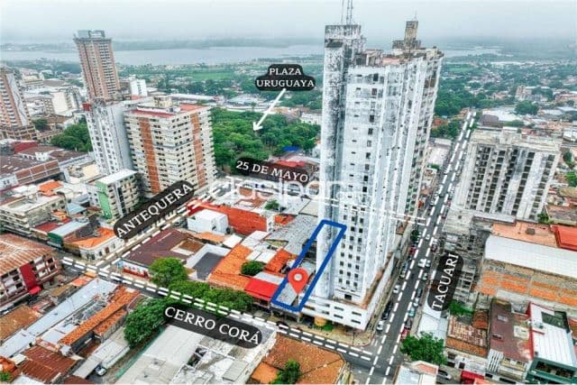 Atencion inversionistas!!! Vendo importante galeria comercial de calle a calle