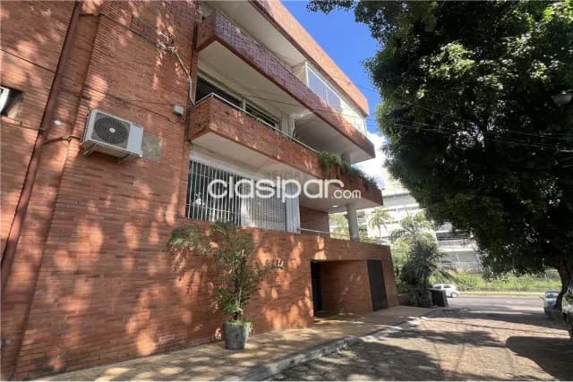 Departamento - Venta - Paraguay Asunción Manorá Amplio departamento de 3 hab con terraza s — foto 2