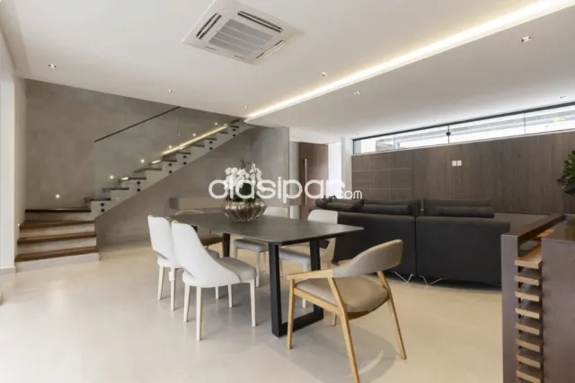 Casa a estrenar en venta en Barrio Mburucuya, foto 3