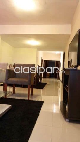 amplio departamento amoblado de 4 dormitorios - Barrio San Roque - Centro COD V0300