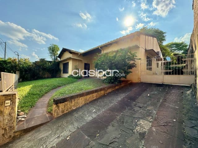 Casa en barrio vista alegre