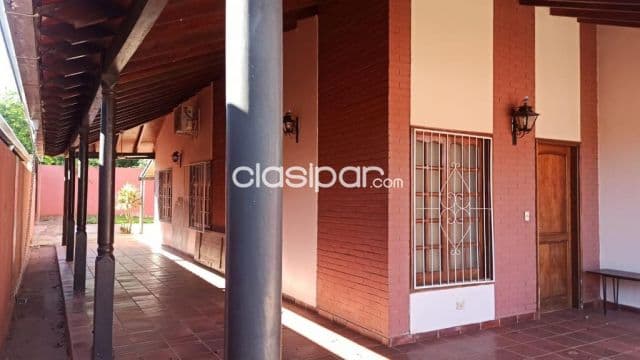 Hermosa Casa en Venta en Pleno Centro de la Ciudad de CaazapAa — foto 1