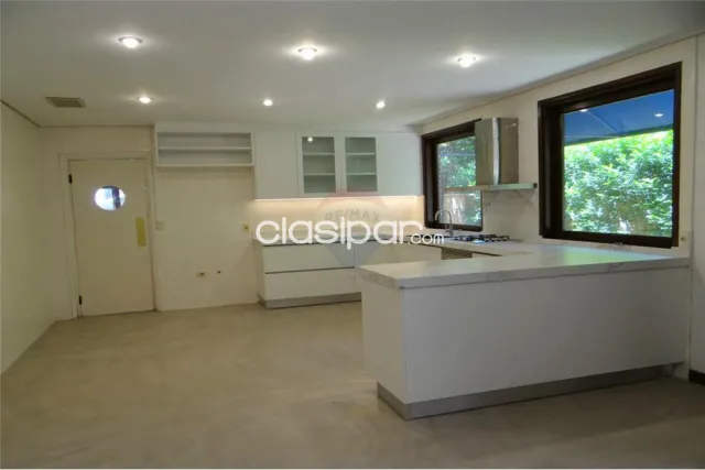 Residencia - Venta - Paraguay Asunción Ycuá Satí HERMOSA RESIDENCIA EN GRUPO HAB. BOTÁNICA — foto 4