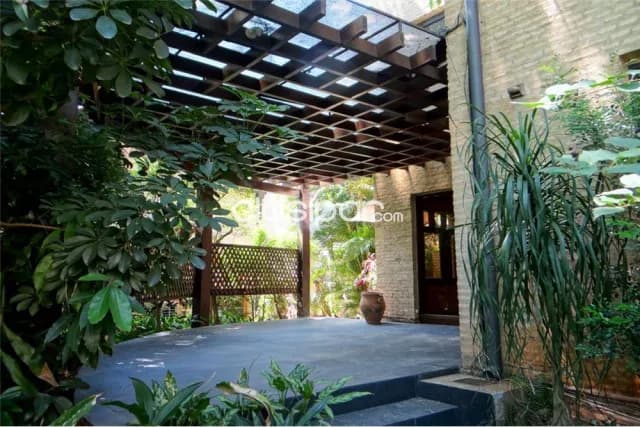 Residencia - Venta - Paraguay Asunción Ycuá Satí HERMOSA RESIDENCIA EN GRUPO HAB. BOTÁNICA — foto 5