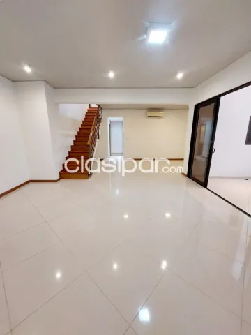 Departamento tipo Duplex, Zona Megacadena, Barrio Santa Librada, Zona Av Peron — foto 3