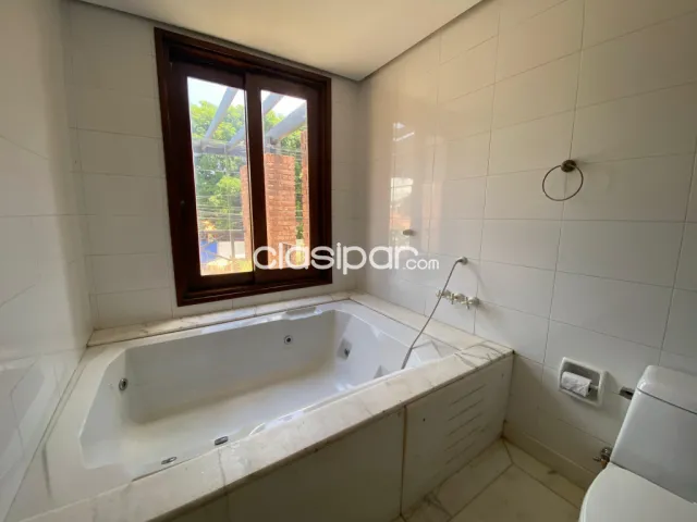 En venta amplia propiedad en el eje corporativo - Asunción, foto 5