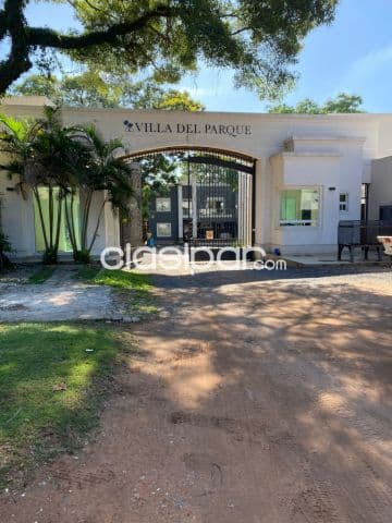 Bo seminario: Elegante residencia en condominio, 4 dormit, jardín, piscina, amenities
