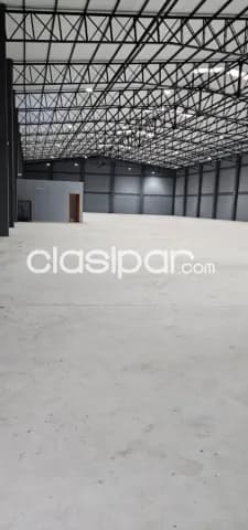 Deposito en Limpio de 2.000 m2 cubiertos - Zona Piquete Cue, foto 2
