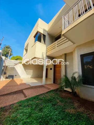 Duplex en Asuncion Barrio Los Laureles — foto 2