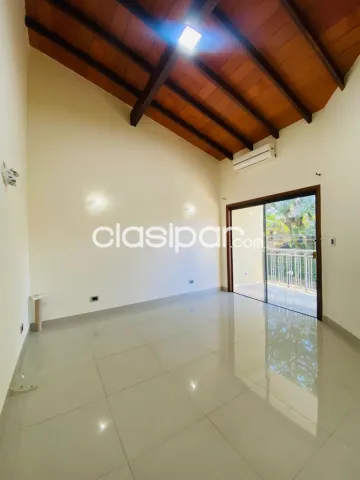 Duplex en Asuncion Barrio Los Laureles — foto 4