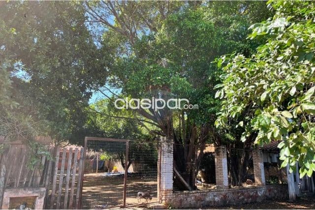 Amplio terreno c/ const.en zeballos cue - asuncion a 100 mtrs de ips y comisaria 23