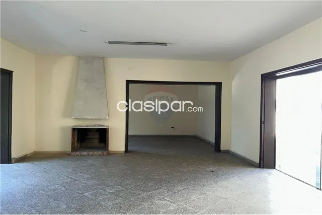 Amplia casa bo.Las Mercedes s/avda.españa c/gral.santos a pasos de la ande — foto 3