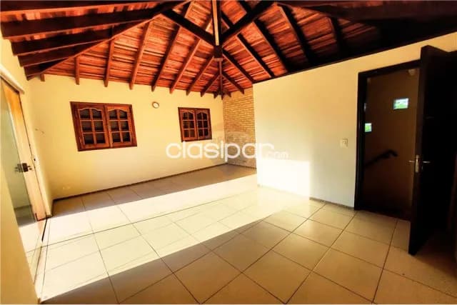 Casa 2 plantas Mariano Roque Alonso-barrio caacupemi en amplio terreno c/piscina, foto 3