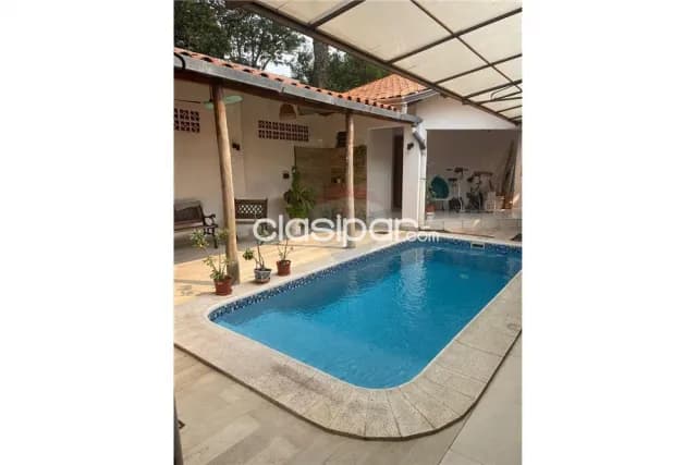 Amplia casa 2 plantas 4 hab.en suite c/piscina-lambare-bo.kennedy — foto 3
