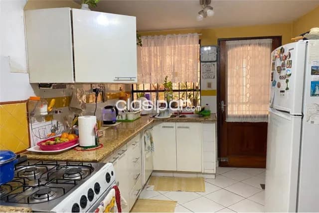 Amplia casa 2 plantas 4 hab.en suite c/piscina-lambare-bo.kennedy — foto 4