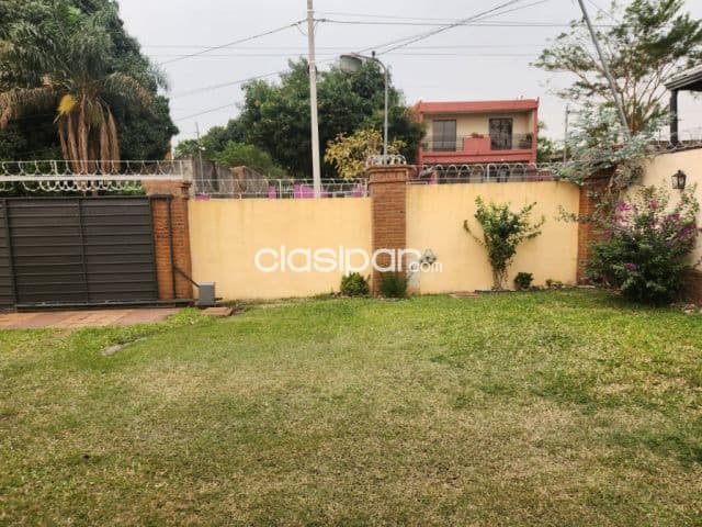 Casa en Villa Elisa cod 3450