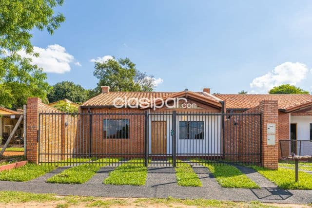 Chalet a estrenar en Ñemby