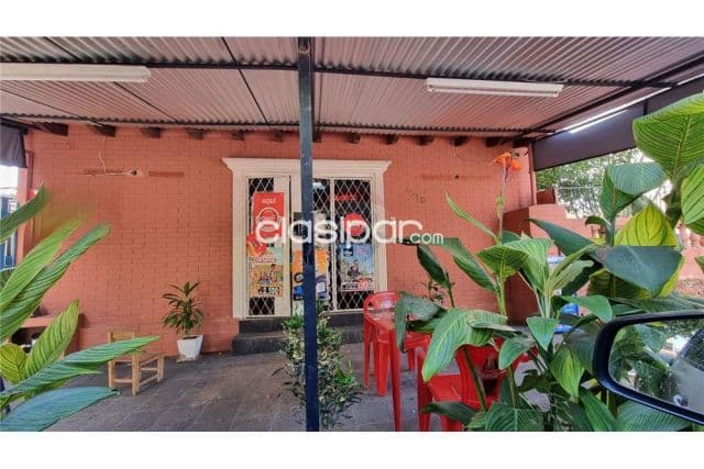Terreno ideal de 230 m2 c/construcción a pasos de molas lopez zona stma Trinidad