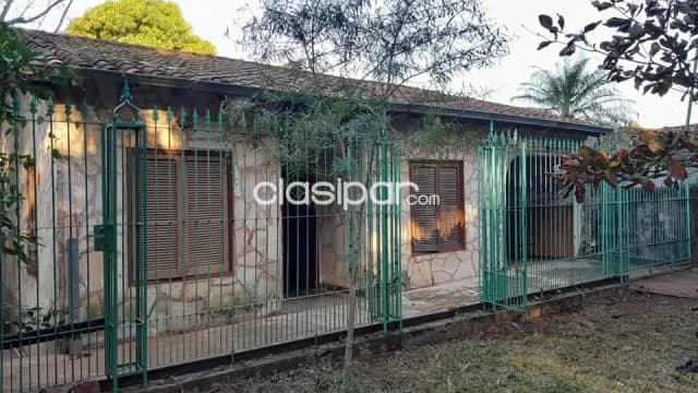 Casa de 3 dormitorios en Ñemby barrio Pai Ñu zona Deposito Puntofarma — foto 2