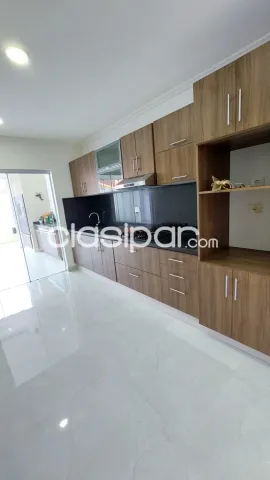 Duplex semi nuevo, San Lorenzo Zona Pinedo, foto 3