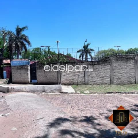 ¡Complejo Deportivo en Venta en Lambaré! — foto 4