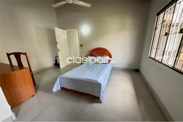 Prop de 600m2 c/3 hab, estacionamiento (p/5) piscina, quincho con parrilla en mburuc, foto 4