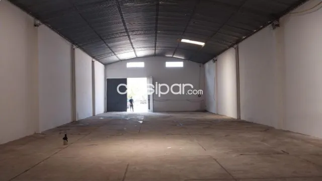Depósito - tinglado en Luque — foto 5