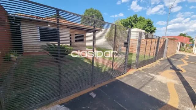 En venta hermosa casa en zona laurelty, San Lorenzo !! — foto 3