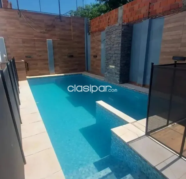 Hermosa Casa con Piscina, en Luque - Loma Merlo — foto 2