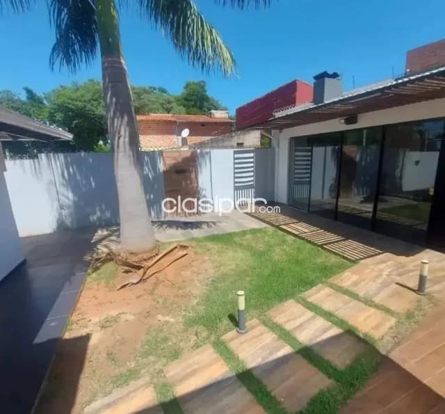 Hermosa Casa con Piscina, en Luque - Loma Merlo — foto 4
