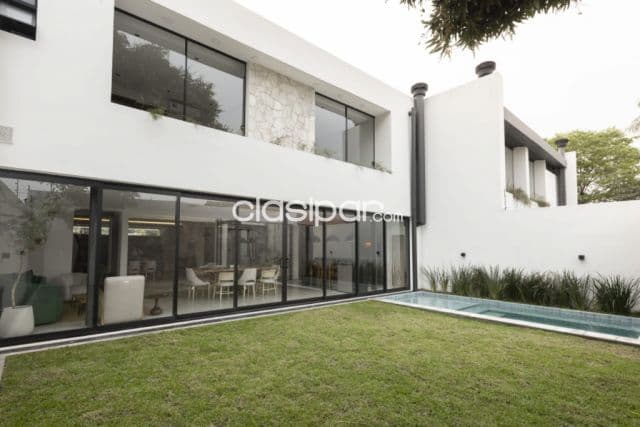 Residencia Mburucuya Molas Lopez a Estrenar 4 Dormitorios, foto 1