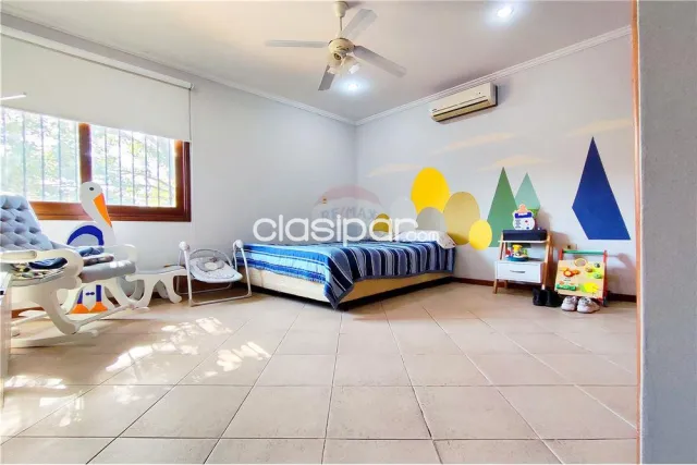 Duplex en ycua sati zona colegio — foto 4