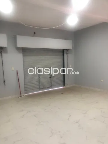 Amplio salón . Lambare-barrio santo domingo sobre avenida m. E. Ravazco, foto 2