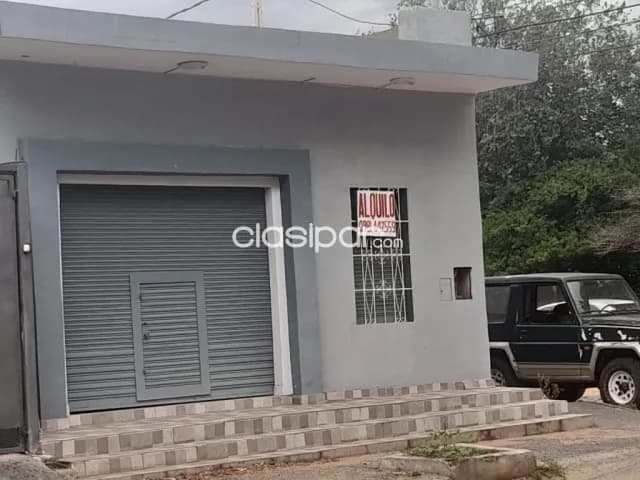 Amplio salón . Lambare-barrio santo domingo sobre avenida m. E. Ravazco, foto 5