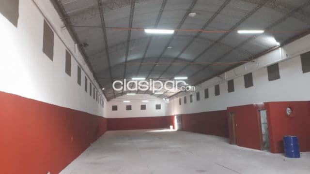Deposito en Mariano Roque Alonso Zona Puerto Seguro