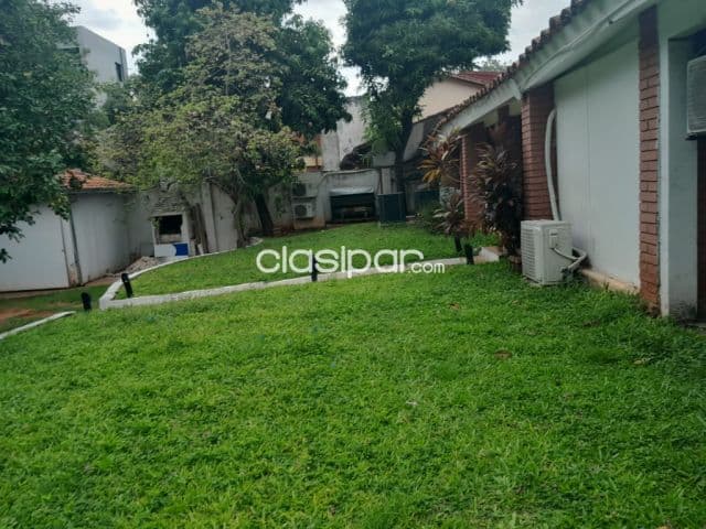 Hermosa propiedad en Villa Morra