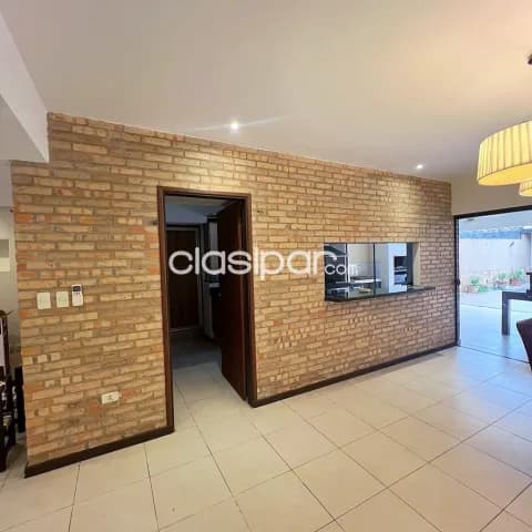 casa de 3 dormitorios en barrio Herrera Asunción — foto 3
