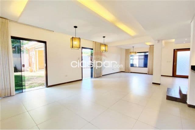 Duplex a estrenar de 3 hab c/a.a, quincho c/parrilla a pasos de la av del yatch